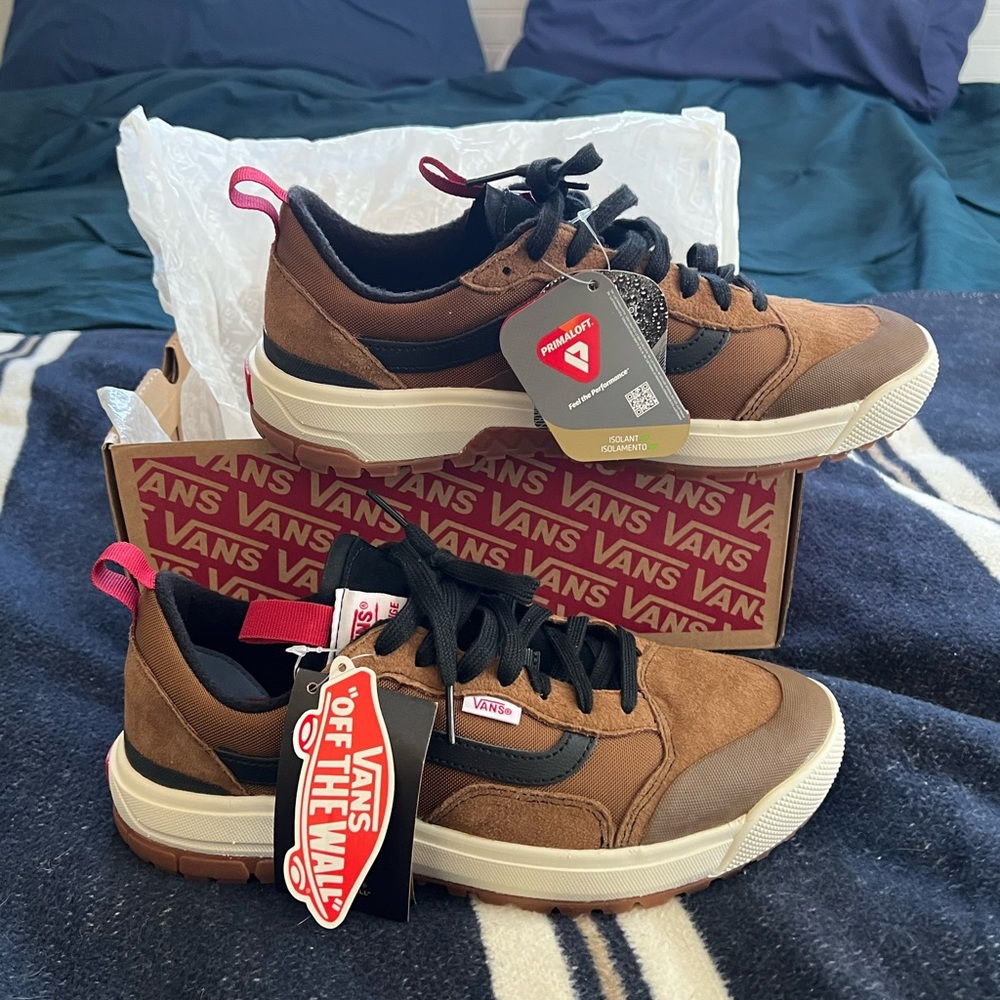 Vans Ultrarange Exo MTE Ultracush - Men’s Size 8.5 - Dachshund/Marshmallow NEW